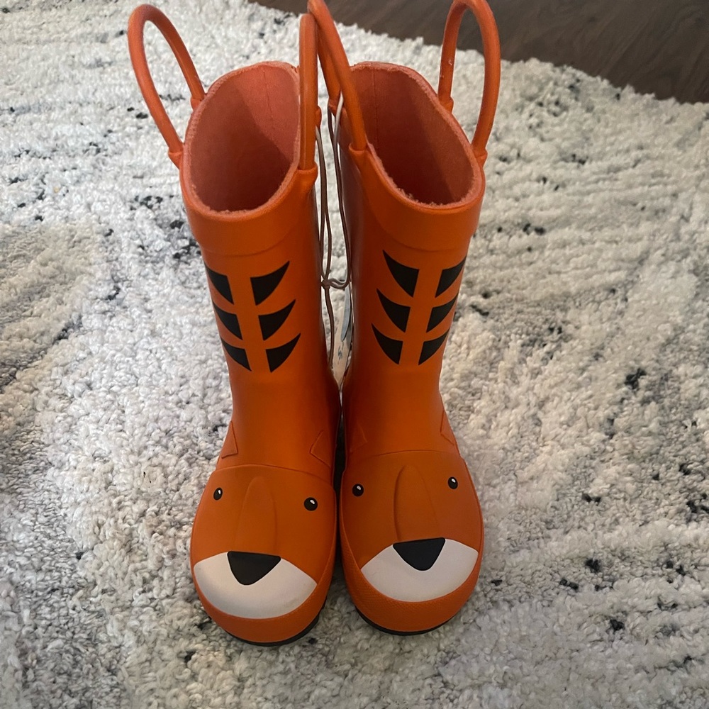 Carters toddler rain boots tiger